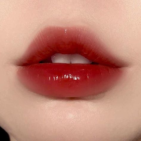 Bibir Love, Reference Photos Lips, Korean Red Makeup, Lip References, Doll Lips, Makeup Bibir, Makeup Ala Korea, Pretty Lips, Halloweenský Makeup