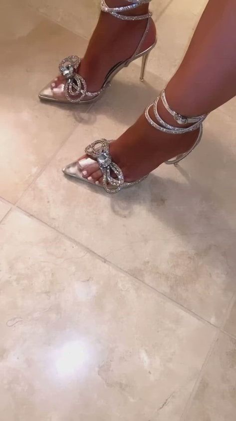 Heels With Diamond Bow, Diamond Bow Heels, Glass Slipper Heels, Md Shoes, Pretty Visuals, Bow Tie Heels, Shoes Heels Prom, Queen Of Diamonds, Birthday Shoes