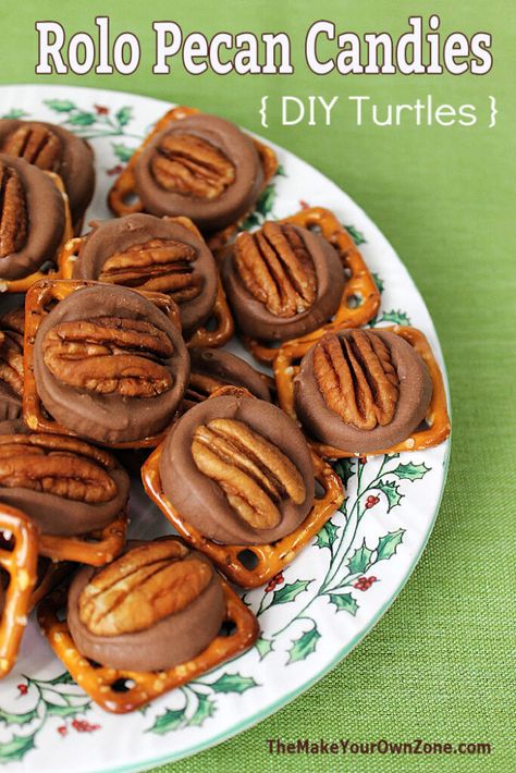 Rolo Pecan Candies {DIY Turtles} - The Make Your Own Zone Pecan Candies, Pecan Turtles Recipe, Turtle Candies, Turtles Recipe, Turtle Candy, Turtle Recipe, Diy Turtle, Rolo Candy, Turtles Candy