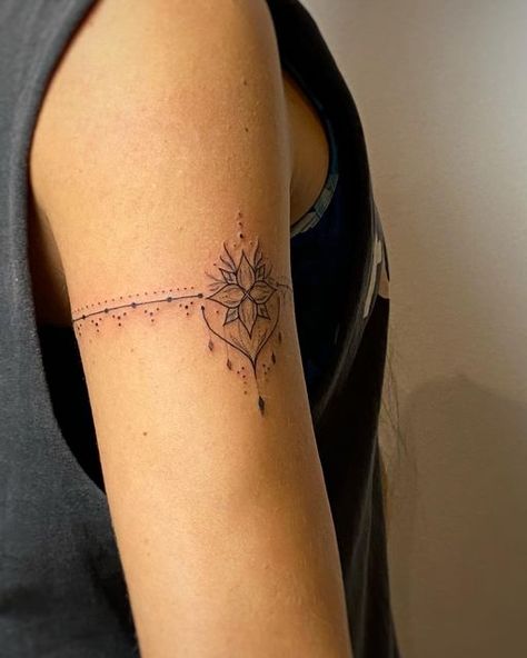 Bracelet Tattoos For Women Arm, Lotus Arm Band Tattoo, Armband Tattoo Frau, Lotus Bracelet Tattoo, Arm Cuff Tattoo, Phoenix Tattoo Feminine, Secret Tattoo, Mom Daughter Tattoos, Around Arm Tattoo