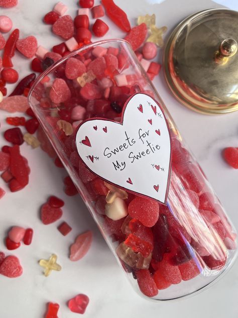 Candy Salad, Book Favors, Chocolate Bar Wrapping, Leftover Candy, Personalized Chocolate Bars, Valentines For Singles, Yellow Candy, Rainbow Carrots, Gift Jar