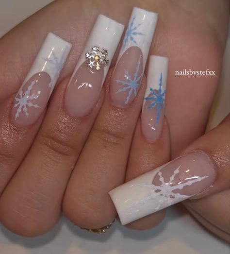 Winter Coffin Nail Ideas, Simple Nails Winter, Red Glitter French Tip, Winter Nail Sets, Acrylics Aesthetic, Glitter French Tip, Christmas Press On Nails, Winter Nails Acrylic, Nails Winter