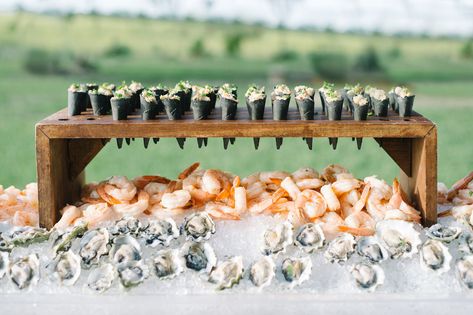 Seafood Buffet Ideas, Reception Appetizers, Summer Wedding Menu, Wedding Food Stations, Seafood Buffet, Raw Bar, Buffet Ideas, Appetizers For A Crowd, Lowcountry Wedding