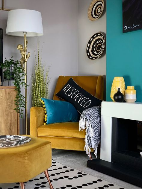 Yellow Living Room Decor, Mustard Living Rooms, Teal Living Room Decor, Yellow Decor Living Room, Teal Living Rooms, Living Room Decor Gray, Yellow Living Room, Accent Walls In Living Room, Living Room Color Schemes