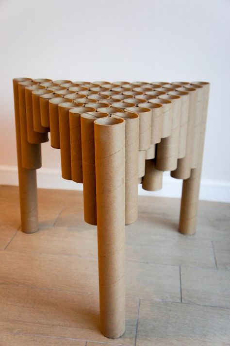 Diy Furniture Nightstand, Meja Sofa, Carton Diy, Cardboard Design, Cardboard Sculpture, Paper Roll Crafts, Cardboard Art, Diy Cardboard Furniture, Diy Home Decor Bedroom