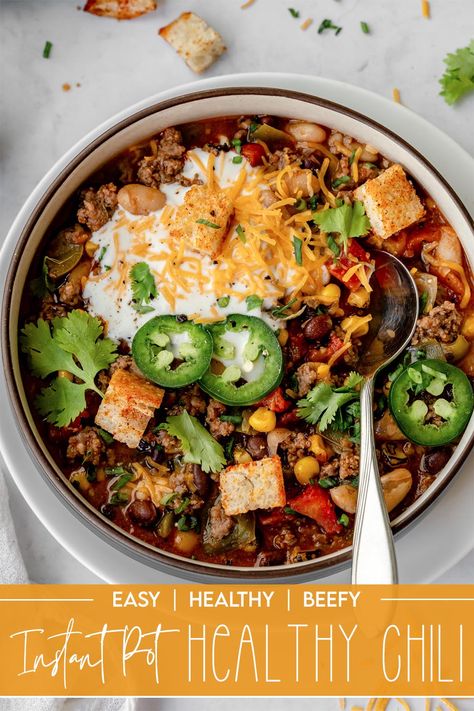 This Instant Pot Healthy Chili recipe is made with lean ground beef, two kinds of beans, and plenty of spices. It's easy and flavorful, plus made in one pot for an easy dinner. Great for tailgating or dinner on a cold night! Dairy-free and gluten-free. Healthy Chili Recipe, Instant Pot Healthy, Instant Pot Chili Recipe, Instant Pot Chili, Chili Recipe Healthy, Gluten Free Instant Pot, Recipe Inspirations, Healthy Chili, Kinds Of Beans