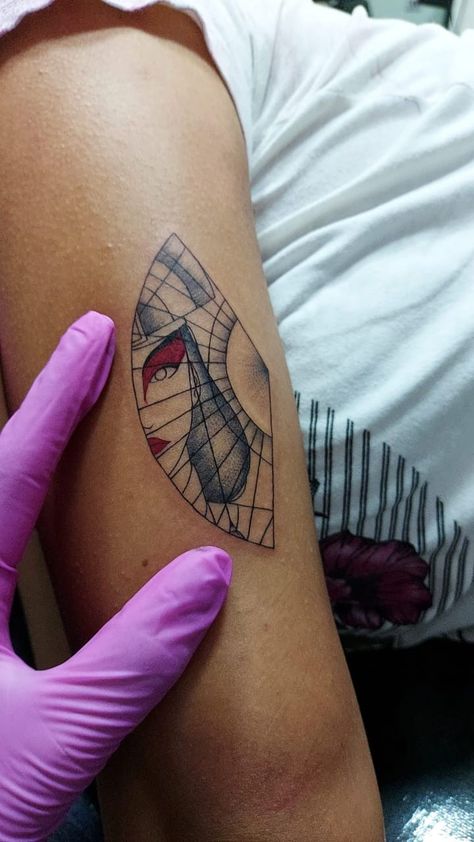 Avatar Kyoshi Tattoo, Kyoshi Tattoo, Kyoshi Avatar, Feminist Tattoo, Avatar Kyoshi, Triangle Tattoo, Geometric Tattoo, Avatar, Tattoos