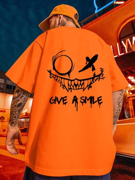 Orange Tshirt Outfits Man, Japanese Tshirt, Orange T Shirt, Unique Hoodies, T Shirt Oversize, Face Men, T Shirt Oversized, Trendy Tshirts, Oversized Tee