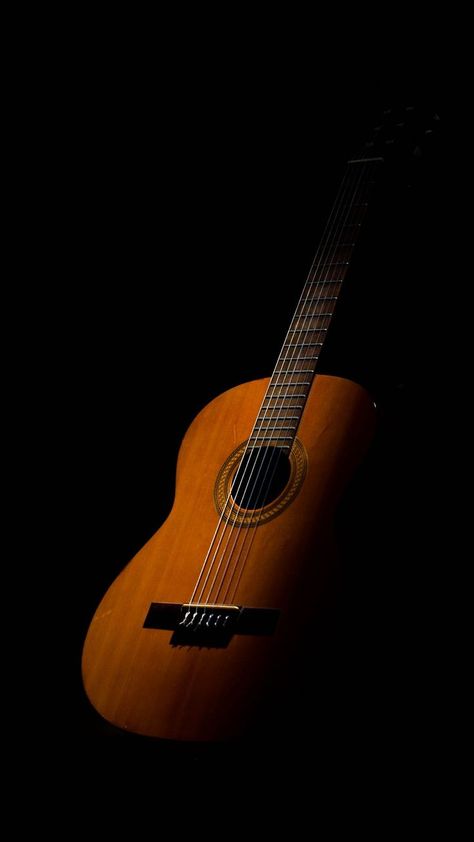 Gitar Wallpepar Hd, Guitar Images Wallpaper, Acoustic Guitar Aesthetic Wallpaper, Aesthetic Guitar Photos, Guitars Aesthetic, Guitar Photoshoot, Fz Bike, Stickers Rock, Vintage Guitars Acoustic