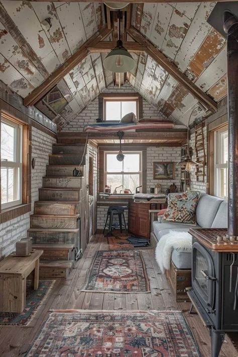 Bunny Coop, Tiny Cabins Interiors, Mini Rv, Hunting Cabin Decor, Rustic Tiny House, Lake House Food, Zelt Camping, Old Cabin, Tiny House Village