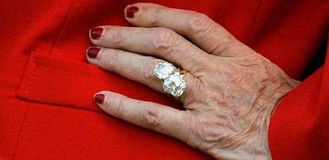 A Dozen Royal Engagement Rings You???ve Never Seen Before???and a Few You Have Princess Margaret Engagement Ring, Princess Margaret Wedding Ring, Princess Diana’s Ring, Family Engagement Ring, Danish Royal Jewels, Huge Diamond Rings, Royal Engagement Rings, Royal Rings, Queen Margrethe Ii