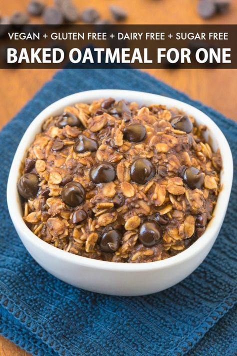 Healthy Baked Oatmeal Recipe is the BEST quick and easy vegan and gluten free breakfast which can be made overnight, in the oven or in the microwave! #oatmeal #bakedoatmeal #vegan #glutenfree #mealprep #oats #thebigmansworld Baked Oatmeal For One, Oatmeal For One, Blended Baked Oats, Baked Oatmeal Recipes Healthy, Healthy Baked Oatmeal, Microwave Oatmeal, Baked Oatmeal Healthy, No Bake Oatmeal Bars, Baked Oatmeal Recipe