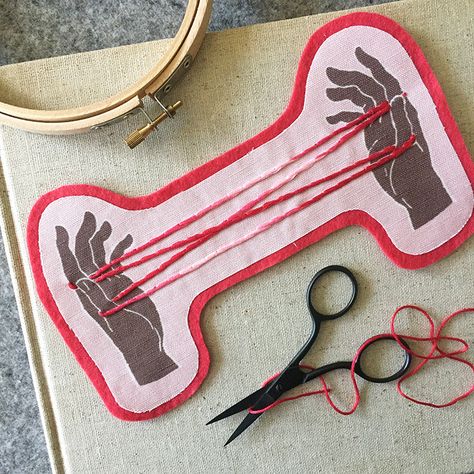 How To Make Patches, Diy Patches Embroidery, Hand Stamped Fabric, Patches Jacket Diy, Diy Embroidery Projects, Felt Patch, Handmade Patch, Diy Patches, Patch Design