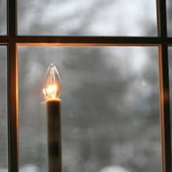 Solar Window Candles, Candles In The Windows Christmas, Candle Window Christmas, Christmas Window Candles Ideas, Christmas Candle In Window, Christmas Candles In Windows, Candles In Windows Christmas, Candle In Window, Window Candles Christmas