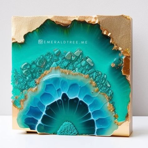 Geode ai art for your inspiration Please follow/tag your art inspiration @emeraldtree.me on instagram 3d Resin Art Sculpture, 3d Resin Art, Resin Art Canvas, Minerals Art, Agate Art, Amazing Resin, Acrylic Painting Diy, Resin Geode, Acrylic Pouring Techniques