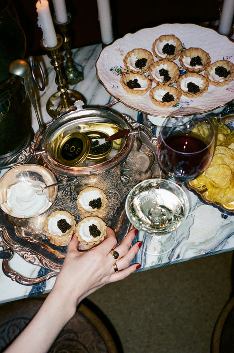 50s Dinner Party Aesthetic, Exclusive Dinner Party, Chic New Years Eve Party, Sopranos Dinner Party, Old Hollywood Dinner Party, After Party Mess, Elegant Party Aesthetic, Cocktail Party Aesthetic, Nye Vibes