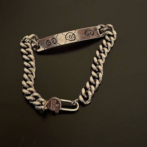 GUCCI GHOST GG Silver Bracelet Men’s 20 - 7.5 in LIGHTLY WORN Gucci Ghost, Bracelet Men, Bracelets For Men, Silver Bracelet, The Box, Ghost, Gucci, Bracelet, Jewelry Watches