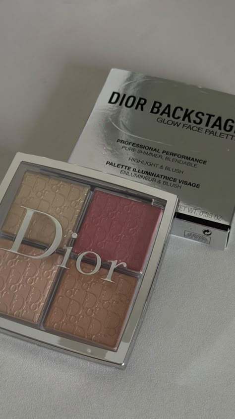 Dior Blush Palette, Dior Backstage Highlighter, Dior Highlighter Aesthetic, Dior Hilighter, Dior Pallete Aesthetic, Dior Pallet, Dior Highlighter Palette, Dior Glow Face Palette, Dior Makeup Palette