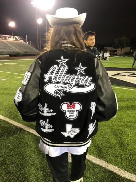 Letterman Jacket Ideas, Jacket Reference, Football Clothes, Skate Shorts, School Awards, Jacket Ideas, Varsity Letterman Jackets, Letterman Jackets, Long Coat Women