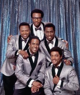 The Temptations Can't nobody tell me they weren't the real Temptations. My fav character was David Ruffin, "Ain't nobody comin' to see you, Otis!" Temptation Movie, Freestyle Music, Tamla Motown, The Temptations, Black Entertainment, Black Music, Movie Buff, Soul Music, Kinds Of Music