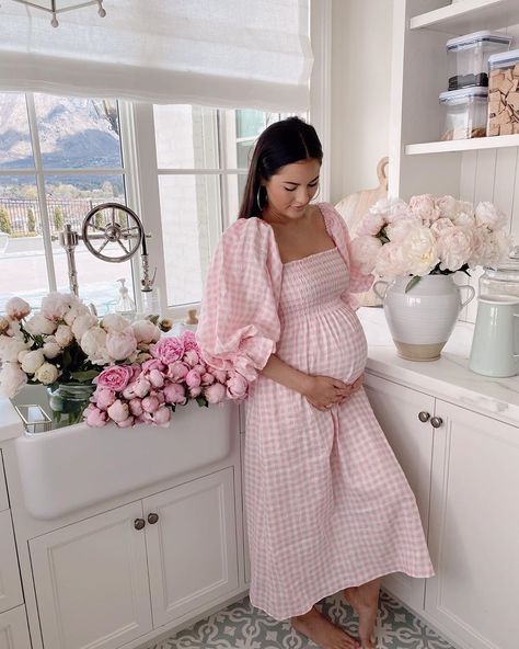 Pregnacy Fashion, Pregnancy Outfit, Cute Maternity Dresses, A Pregnant Woman, Preggo Fashion, Pretty Pregnant, Cute Maternity Outfits, Stylish Maternity Outfits, Maternity Outfits