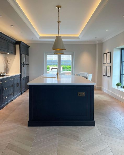 H|M Flooring Library on Instagram: “For the ultimate wood effect chevron flooring, it has to be the Ebury porcelain. We cook in this kitchen in our Felsted showroom and this…” Chevron Flooring, Chevron Kitchen, Blue Kitchen Cabinets, Blue Kitchens, Wood Kitchen, Love My Job, My Job, Kitchen In, House Inspo