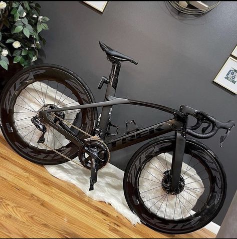 Cycling Videos, Trek Road Bikes, Bike Artwork, Bike Swag, Trek Madone, Best Road Bike, Urban Bicycle, Bicycle Gear, Bicycle Mountain Bike