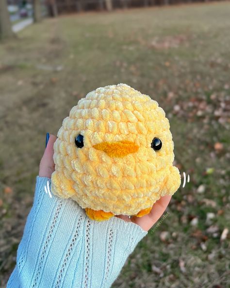 Chunky Yarn Crochet, Crochet Project Free, Crochet Bib, Boba Milk Tea, Boba Milk, Crochet Plushies, Easy Crochet Animals, Crochet Animal Amigurumi, Baby Duck