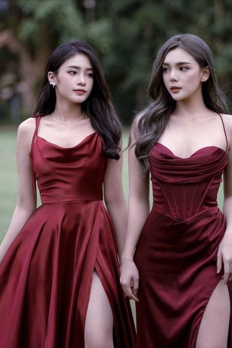 Crimson Red Bridesmaid Dresses, Dark Red Dress Long, Gothic Bridesmaids, Burgundy Satin Dress, Bridesmaid Dresses Red Long, Dresses Long Elegant, Vampire Wedding, Bridesmaids Gowns, Dress For Weddings