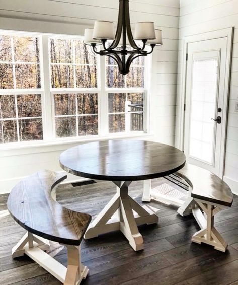 Rustic circle farmhouse table with matching semi circle benches made by Hillbuildit Creations Circle Table Decorations, Table Decorations For Home, Farmhouse Breakfast Nook, Farmhouse Breakfast, Dining Table Bench Seat, Circle Dining Table, Breakfast Nook Table, Nook Table, Kitchen Table Makeover