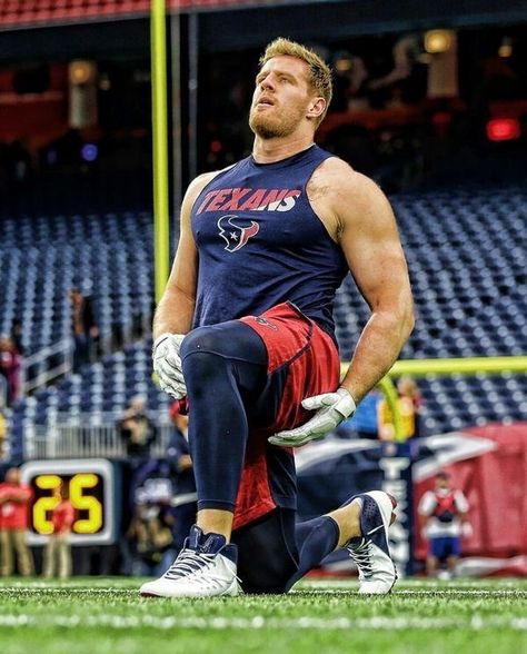 J. J. Watt, Justin James, Texans Football, Jj Watt, Texas Football, American Football Players, Rugby Players, Sport Man, Urban Outfits