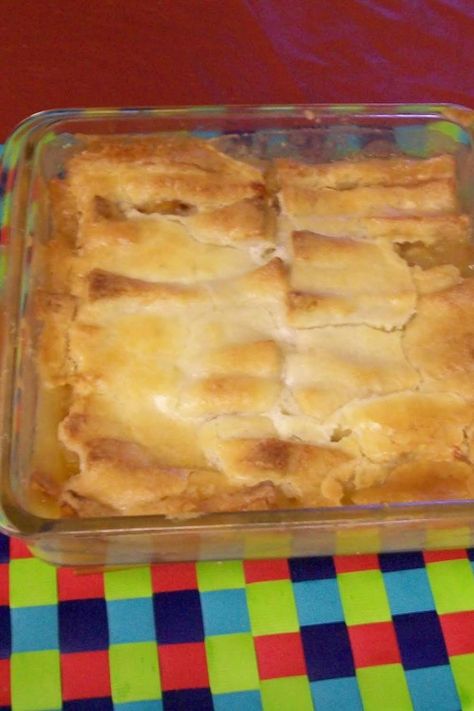 Easy Peach Cobbler Recipe, Cobbler Easy, White Bread Recipe, Peach Cobbler Easy, Fruit Cobbler, Peach Cobbler Recipe, Cobbler Recipe, Peach Pie, Just A Pinch