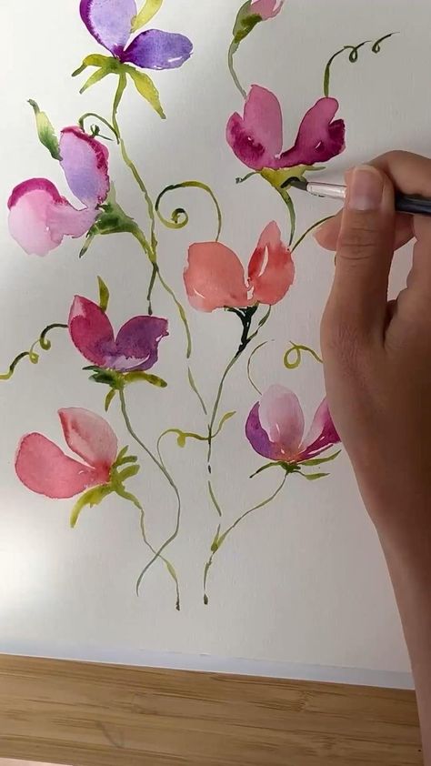 Painting Watercolor Flowers, Art Painting Watercolor, Painting Flowers Tutorial, Learn Watercolor Painting, Sweet Pea Flowers, Watercolor Art Journal, Flower Drawing Tutorials, Watercolor Flowers Tutorial, Flowers Tutorial