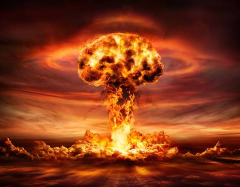 Nuclear Explosion, Mushroom Cloud, Theme Tattoo, Desenho Tattoo, Nuclear Power, Chernobyl, Nagasaki, Hiroshima, Psych