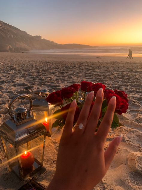 Visionboard Aesthetic Engagement, Vision Board Inspo Pictures Proposal, 2024 Vision Board Aesthetic Engaged, Rose Beach Proposal, Aesthetic Vision Board Pictures Engagement, Getting Proposed To Aesthetic, Getting Proposed To Outfit, Vision Board Ideas Engagement, Engaged Astethic