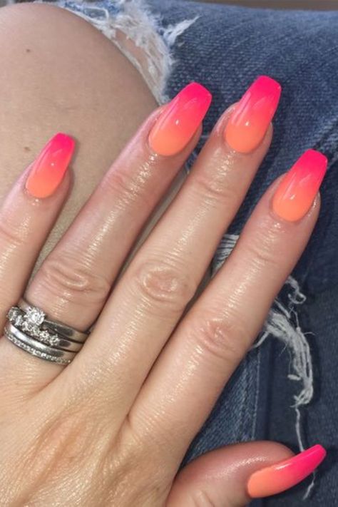 16 Orange Ombre Nails That Are Trendy In 2023 Nails 2023 Trends Spring Ombre, Orang Ombre Nails, Hombre Sunset Nails, White And Orange Ombre Nails, Orange Ombre Dip Powder Nails, Nails Fading Color, Sunset Ombre Nails Tequila Sunrise, Hombre Orange Nails, Summer Ombre Acrylic Nails