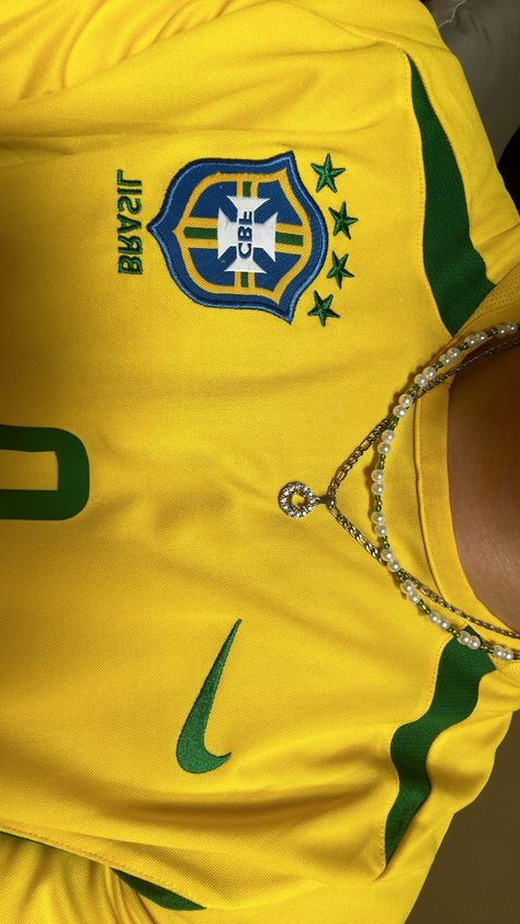 Retro vintage green and yellow brazil jersey with matching necklaces Brazil Vintage Shirt, Brazil Retro Jersey, Brazil Jersey Outfit, Brazil Football Jersey, Brazil Clothing, Vintage Brazil, Brazil Top, Brazil Jersey, Vintage Soccer Jersey