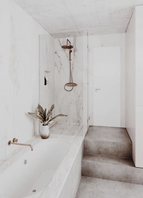 All White Bathroom, Modern Appartement, Concrete Stairs, Decor Baie, Bathroom Solutions, Trendy Bathroom, Bad Design, Marble Bathroom, Beautiful Bathrooms