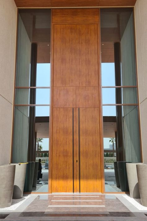 Tall Entrance Door, Tall Doors Entrance, Main Door Entrance Decor, Villa Door Entrance, Luxury Front Door Entrance, Luxury Main Door, Aesthetic Kitchen Design, Door Design Entrance, Clocks Aesthetic