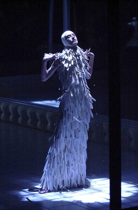 Razor clam shells dress, Alexander McQueen, Voss, S/S01 Alexander Mcqueen Savage Beauty, Erin O'connor, Alexander Mcqueens, Savage Beauty, Alexander Mcqueen Fashion, Mcqueen Fashion, Alexander The Great, Victoria And Albert, John Galliano