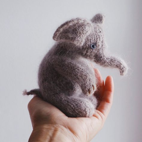 What Are You Knitting Today? How About A Little Elephant Designed By Claire Garland? | KnitHacker Elephant Knitting Pattern, Knit Elephant, Claire Garland, Ravelry Knitting, Animal Knitting Patterns, Afrikaans Quotes, Quick Knits, Crochet For Boys, Elephant Lover