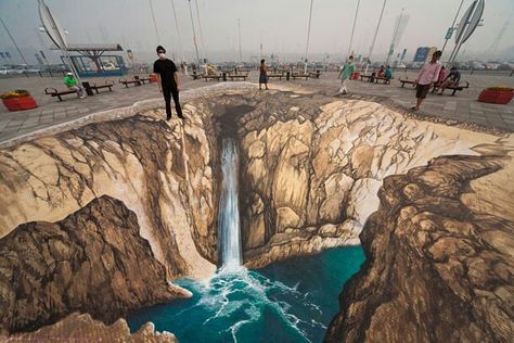 Water underground and a major sinkhole. 3d sidewalk art. Edgar Mueller, 3d Sidewalk Art, Chalk Artwork, Street Chalk Art, Street Painter, 3d Street Painting, Zebra Cross, Pavement Art, 3d Chalk Art