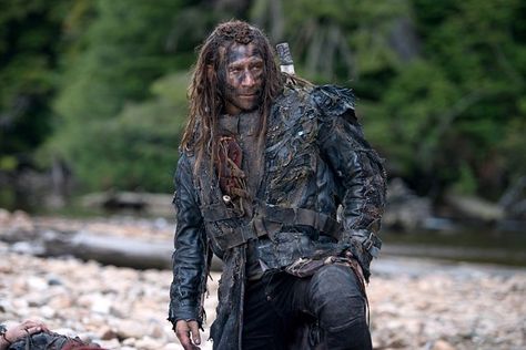 Still of Zach McGowan in The 100 (20140 Roan The 100, Zack Mcgowan, The 100 Grounders, King Roan, The 100 Season 3, Zach Mcgowan, Charles Vane, Dystopia Rising, Lexa The 100