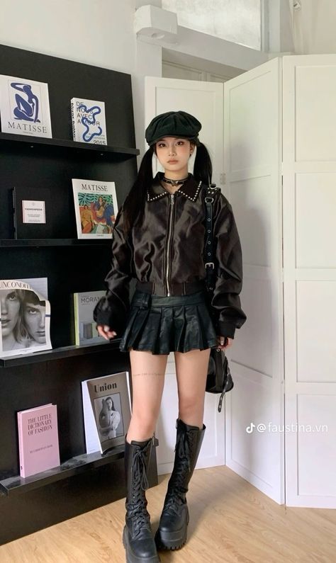 Boots Inspiration, Skirt With Boots, Madonna Vogue, Women Back, Finding Inspiration, Autumn Fits, Instagram Model, Korean Outfits, Girls Fashion