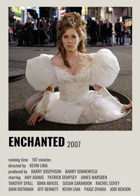 Elite Movie, Enchanted 2007, Enchanted Movie, Alternative Posters, Film Polaroid, Tv Posters, Movies To Watch Teenagers, Posters Minimalist, Movie Card