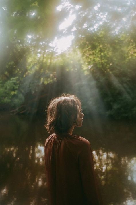 Nature Portraits Photography Forests, Mid Day Photoshoot, Nature Self Portrait, Cinematic Forest Photography, Moody Woods Photoshoot, Forest Photography Model, Ethereal Forest Photo Shoot, River Portrait Photography, Outdoor Brand Photography