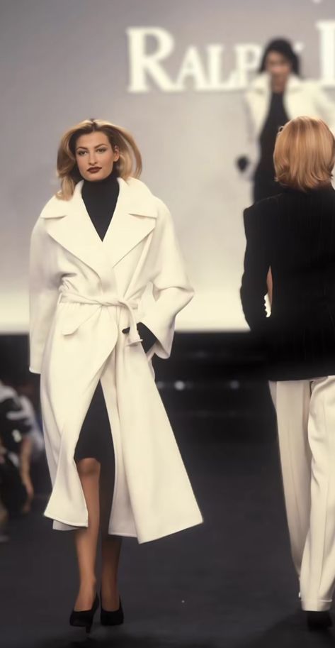 Ralph Lauren 1995, Ralph Lauren Runway, 90s Runway Fashion, Runway Fashion Couture, Corporate Fashion, Vintage Ralph Lauren, Runway Models, Work Attire, Elegant Outfit