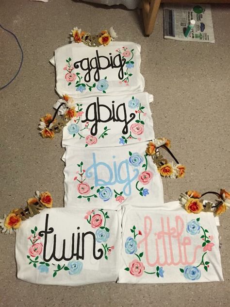 Big little reveal hand painted shirts Big N, Little Gifts Sorority, Phi Sigma Rho, Big Little Shirts, Big Lil, Theta Phi Alpha, Alpha Sigma Tau, Paint Shirts, Delta Phi Epsilon