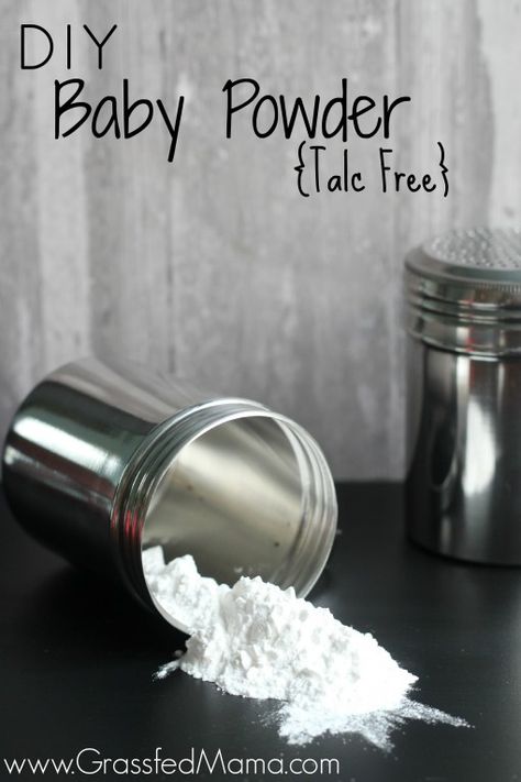 Do you know what's in your Baby Powder? DIY Baby Powder {Talc Free} Easy to make and healthier too! - Grassfed Mama Diy Baby Powder, Diy Dry Shampoo, Shampoo Recipe, Diy Body Care, Body Powder, Homemade Baby, Natural Diy, Diy Body, Baby Supplies