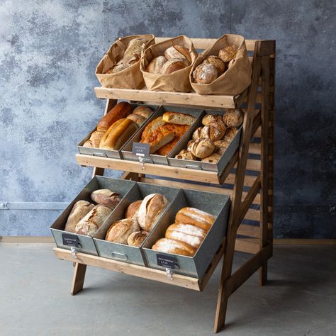 Bakery Display Design, Rustic Bakery Design, Rustic Bakery Interior, Bakery Display Counter, Bakery Display Ideas, Bakery Shelves, Bread Shelf, Crate Stand, Cafe Equipment